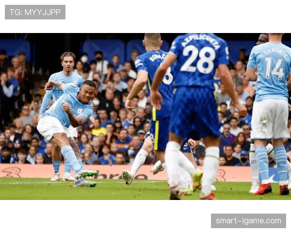 热苏斯英超表现亮眼，影响力持续攀升引领球队前进