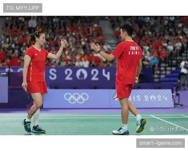 奥纳丘比甲金靴闪耀赛场，昔日荣耀再现巅峰时刻