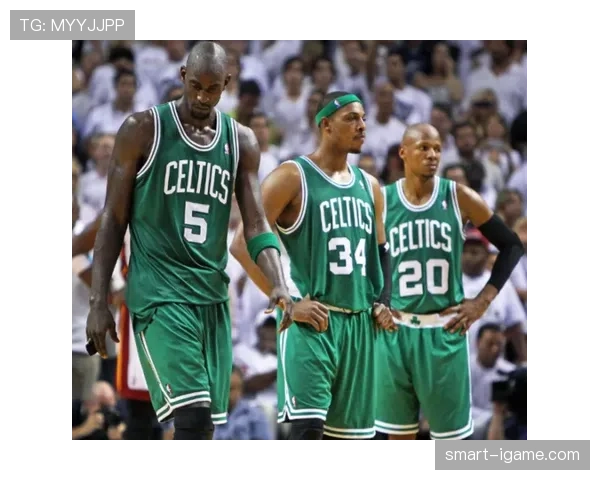 阿什拉夫大腿受伤后状态回暖，职业生涯长期影响分析